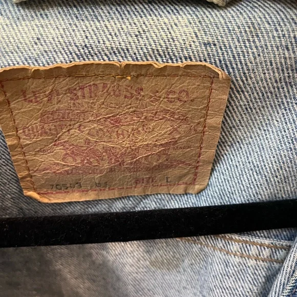 Levi Denim Jacket with Rebel Rebel David Bowie Handpainted Graphic - Picture 3 of 4